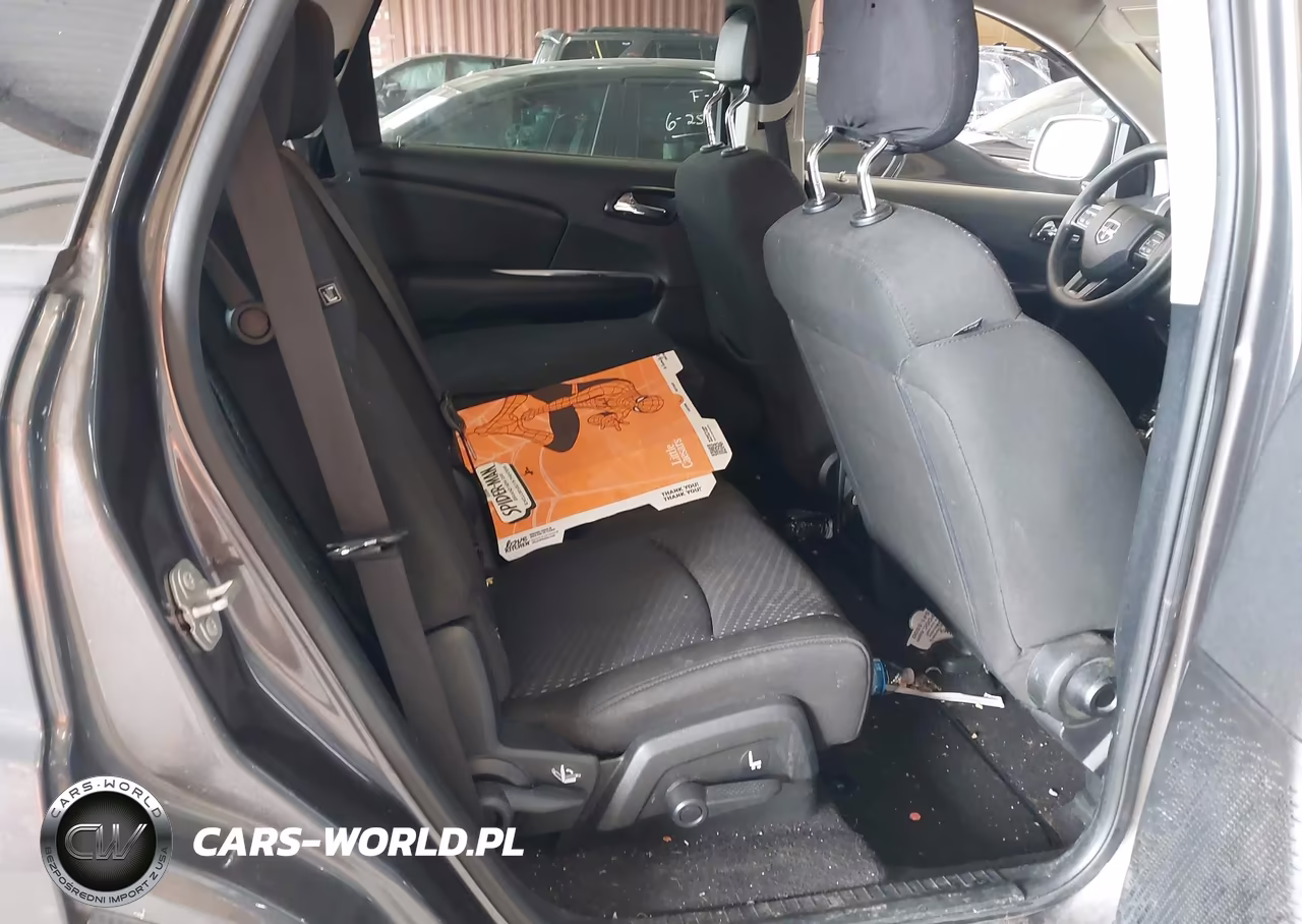 2019 Dodge Journey Se VIN:3C4PDCBB2KT794217 - 8