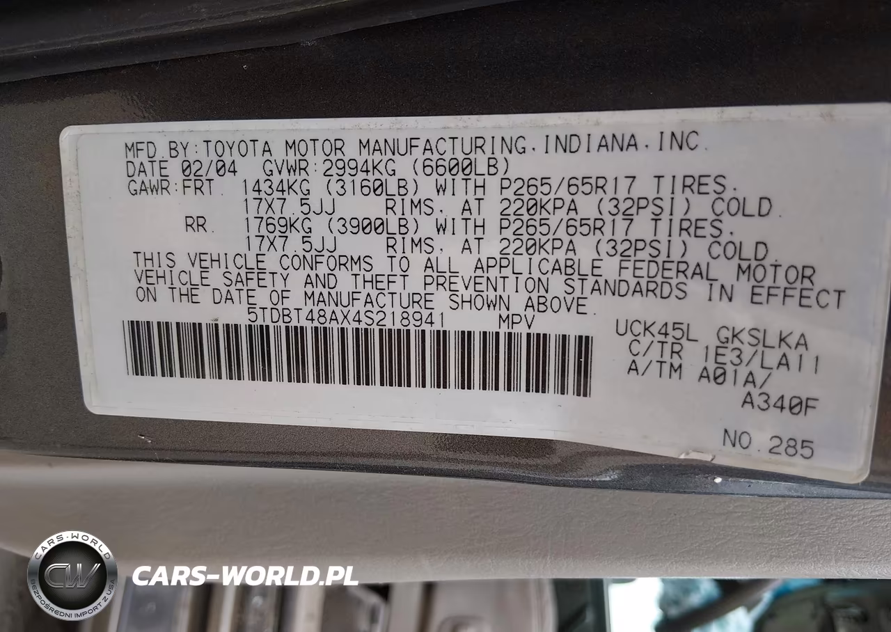 2004 Toyota Sequoia Limited V8 VIN:5TDBT48AX4S218941 - 9
