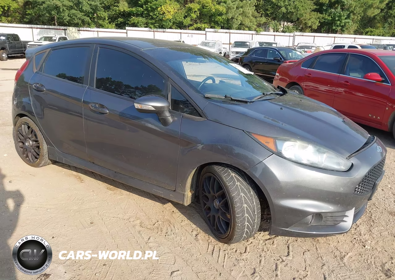 2018 Ford Fiesta St – zdjęcie 1 z 16