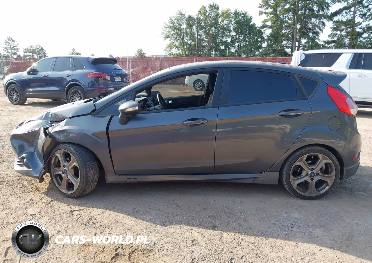 2018 Ford Fiesta St VIN:3FADP4GX6JM129436 - 14