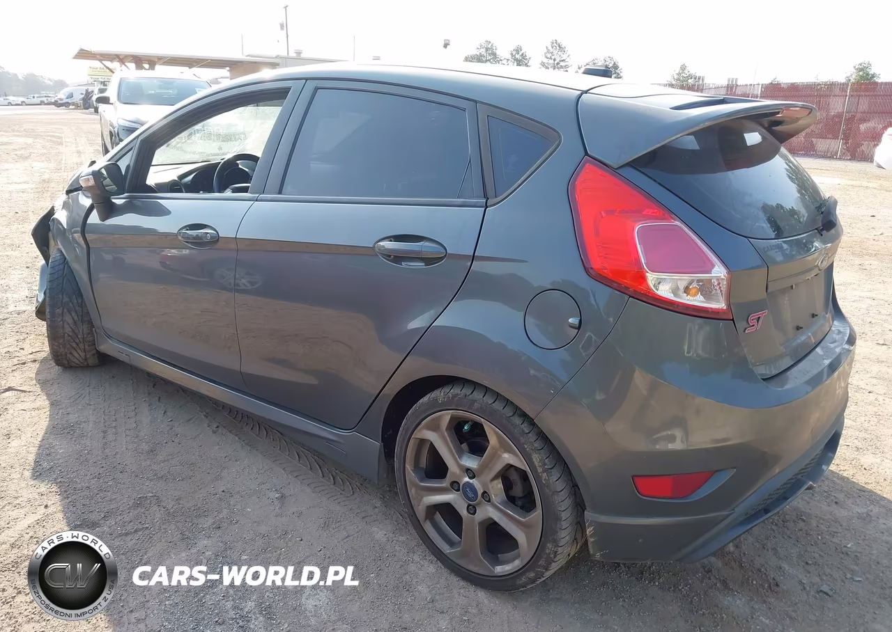 2018 Ford Fiesta St VIN:3FADP4GX6JM129436 - 3