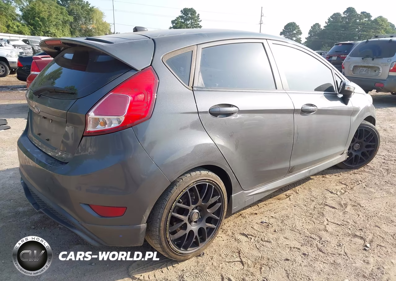 2018 Ford Fiesta St VIN:3FADP4GX6JM129436 - 4
