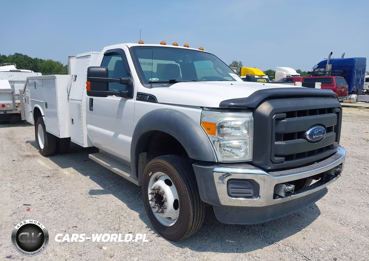 2016 Ford F-550 Chassis Xl