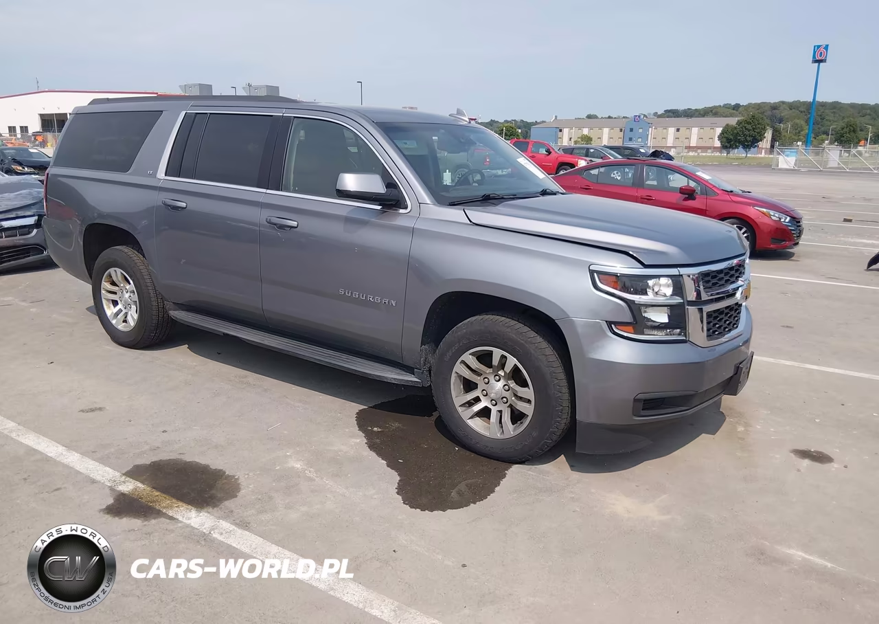 2019 Chevrolet Suburban Lt VIN:1GNSKHKC4KR331159 - 1
