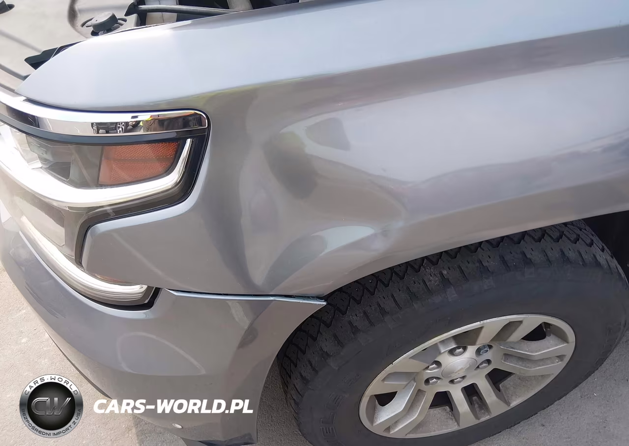2019 Chevrolet Suburban Lt VIN:1GNSKHKC4KR331159 - 6