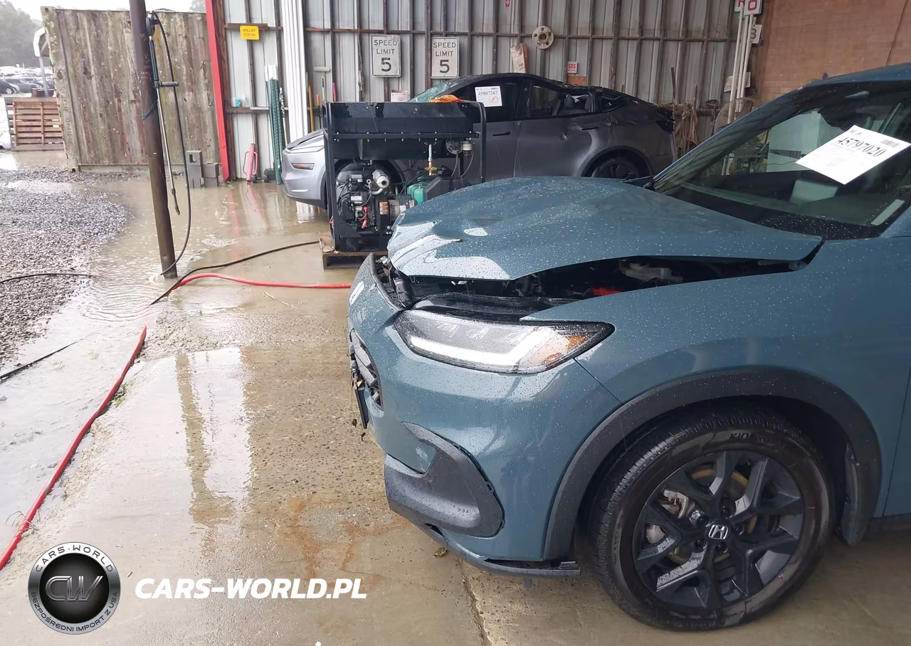 2023 Honda Hr-V 2Wd Sport VIN:3CZRZ1H56PM703302 - 17