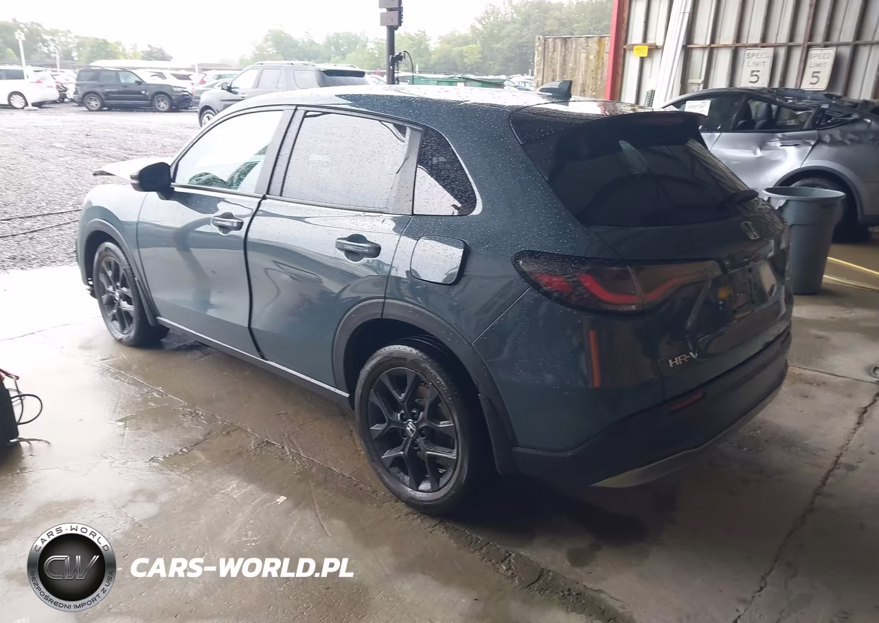 2023 Honda Hr-V 2Wd Sport VIN:3CZRZ1H56PM703302 - 3