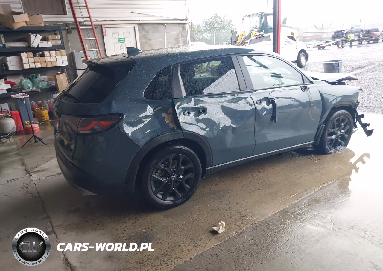 2023 Honda Hr-V 2Wd Sport VIN:3CZRZ1H56PM703302 - 4