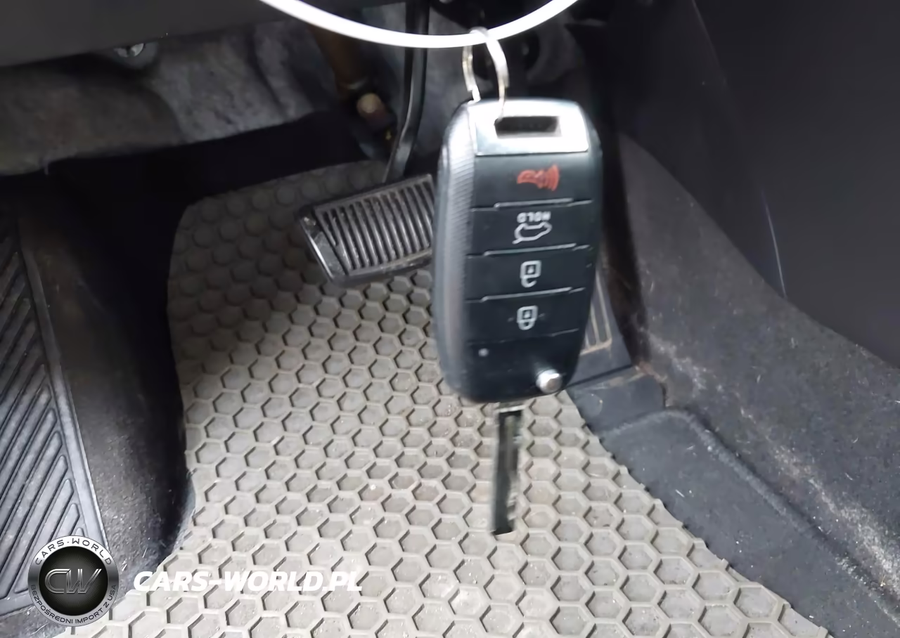 2014 Kia Soul VIN:KNDJN2A27E7739902 - 11