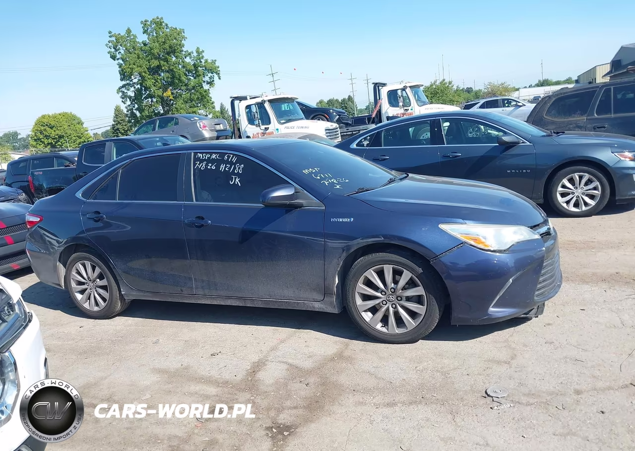 2016 Toyota Camry Hybrid Xle VIN:4T1BD1FK9GU196711 - 13