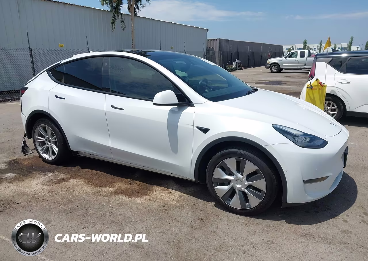 2021 Tesla Model Y Long Range Dual Motor All-Wheel Drive – zdjęcie 1 z 16