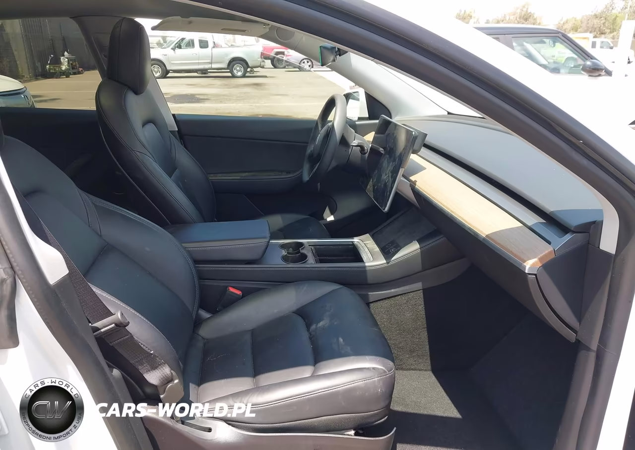 2021 Tesla Model Y Long Range Dual Motor All-Wheel Drive VIN:5YJYGAEEXMF243752 - 5