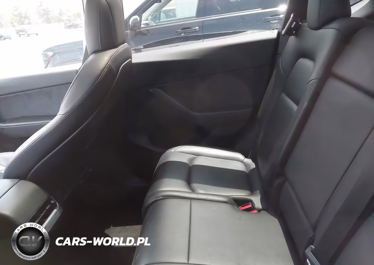 2021 Tesla Model Y Long Range Dual Motor All-Wheel Drive VIN:5YJYGAEEXMF243752 - 8