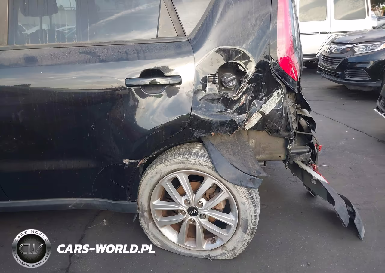 2019 Kia Soul + VIN:KNDJP3A5XK7913788 - 17