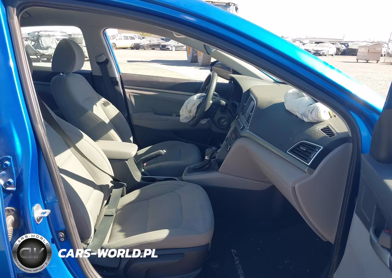 2017 Hyundai Elantra Se VIN:KMHD84LF3HU160861 - 5