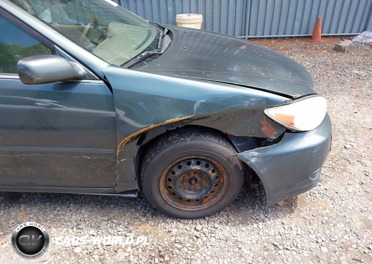 2004 Toyota Camry Le VIN:4T1BE32K24U368717 - 6