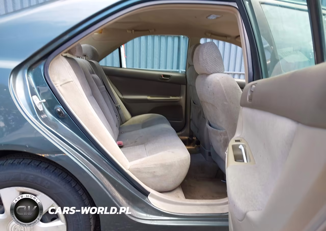 2004 Toyota Camry Le VIN:4T1BE32K24U368717 - 8