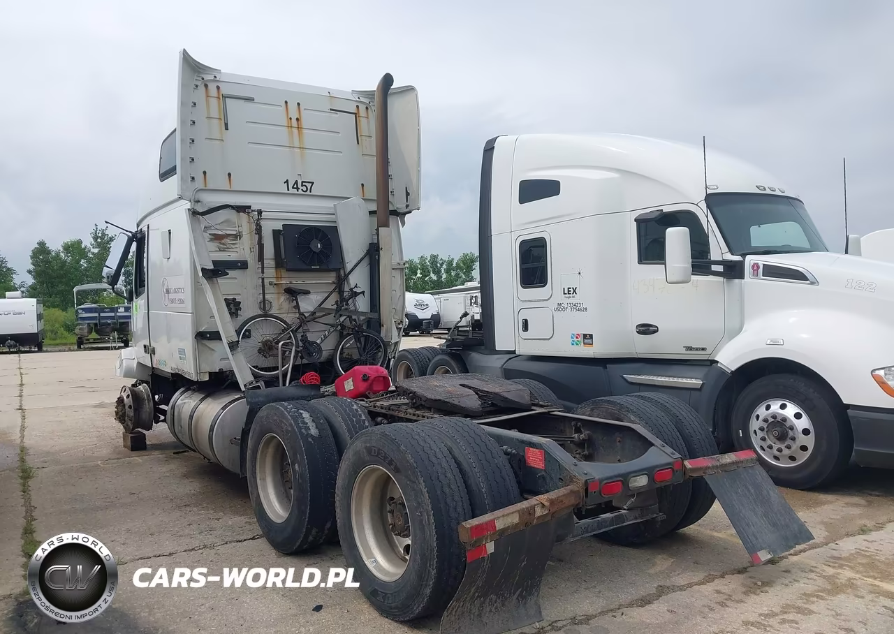 2014 Volvo Vn VIN:4V4NC9EG4EN159917 - 3