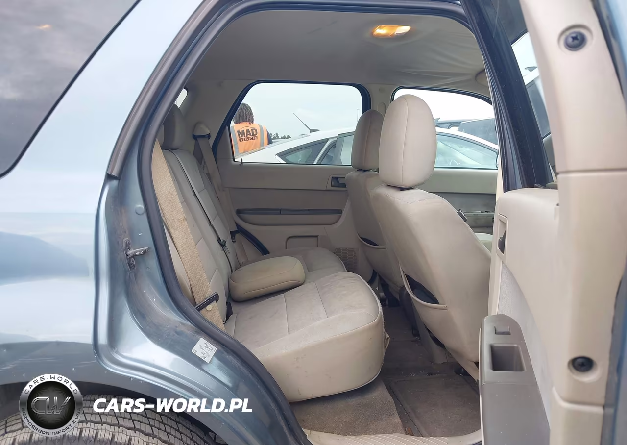 2011 Ford Escape Xlt VIN:1FMCU0DG6BKB45975 - 8