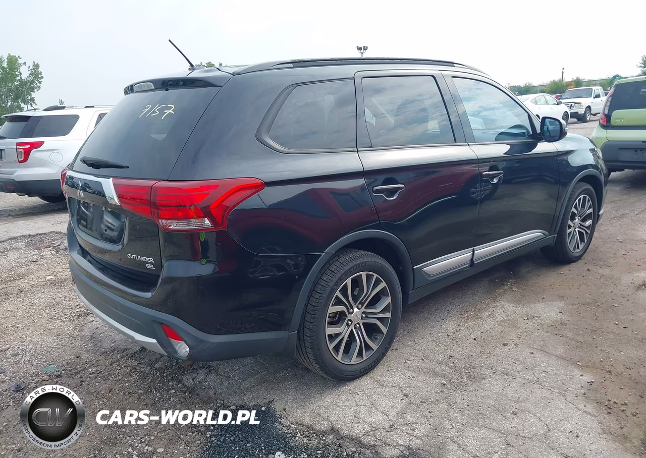 2016 Mitsubishi Outlander Sel VIN:JA4AD3A33GZ022612 - 4