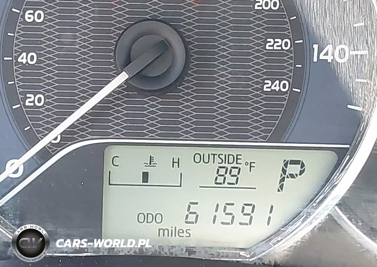 2016 Toyota Corolla Le Plus VIN:5YFBURHE6GP442301 - 15