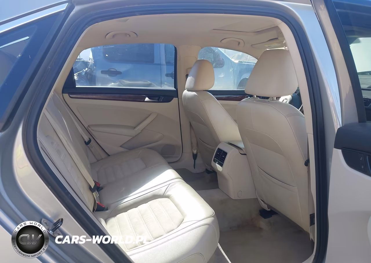 2013 Volkswagen Passat 2.0L Tdi Sel Premium VIN:1VWCN7A37DC108357 - 8