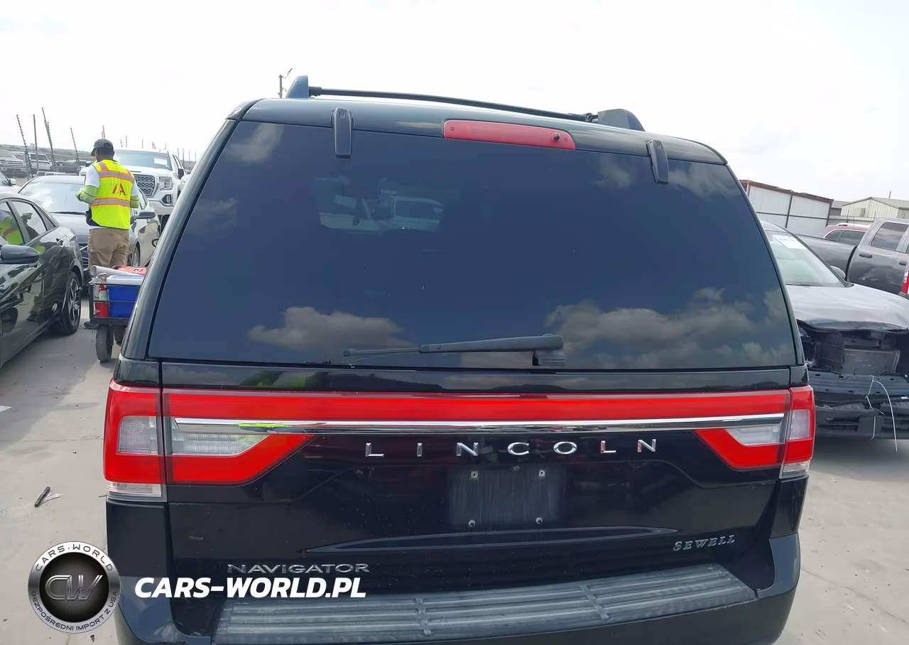 2017 Lincoln Navigator Select VIN:5LMJJ2HT0HEL10958 - 17