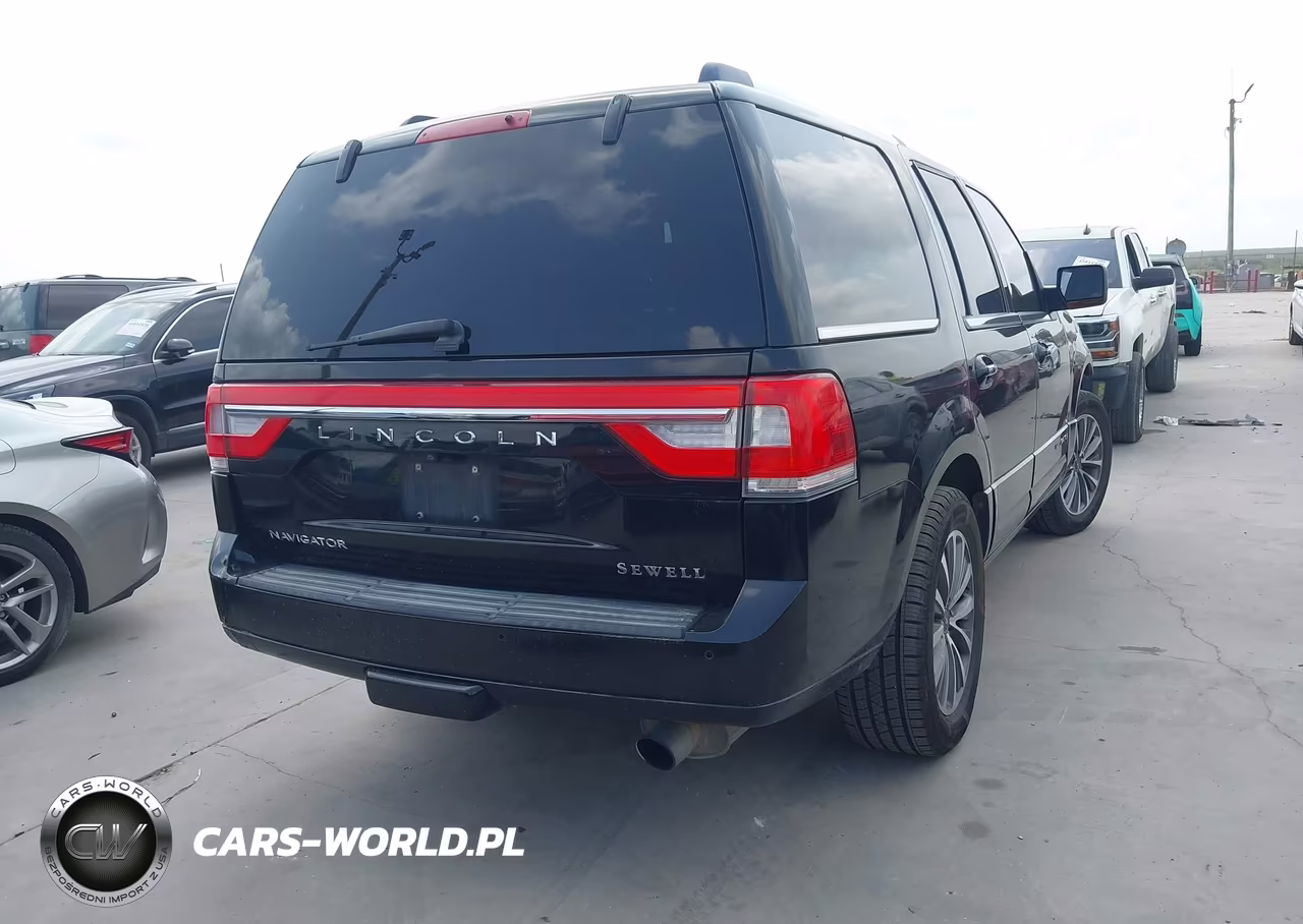 2017 Lincoln Navigator Select VIN:5LMJJ2HT0HEL10958 - 4