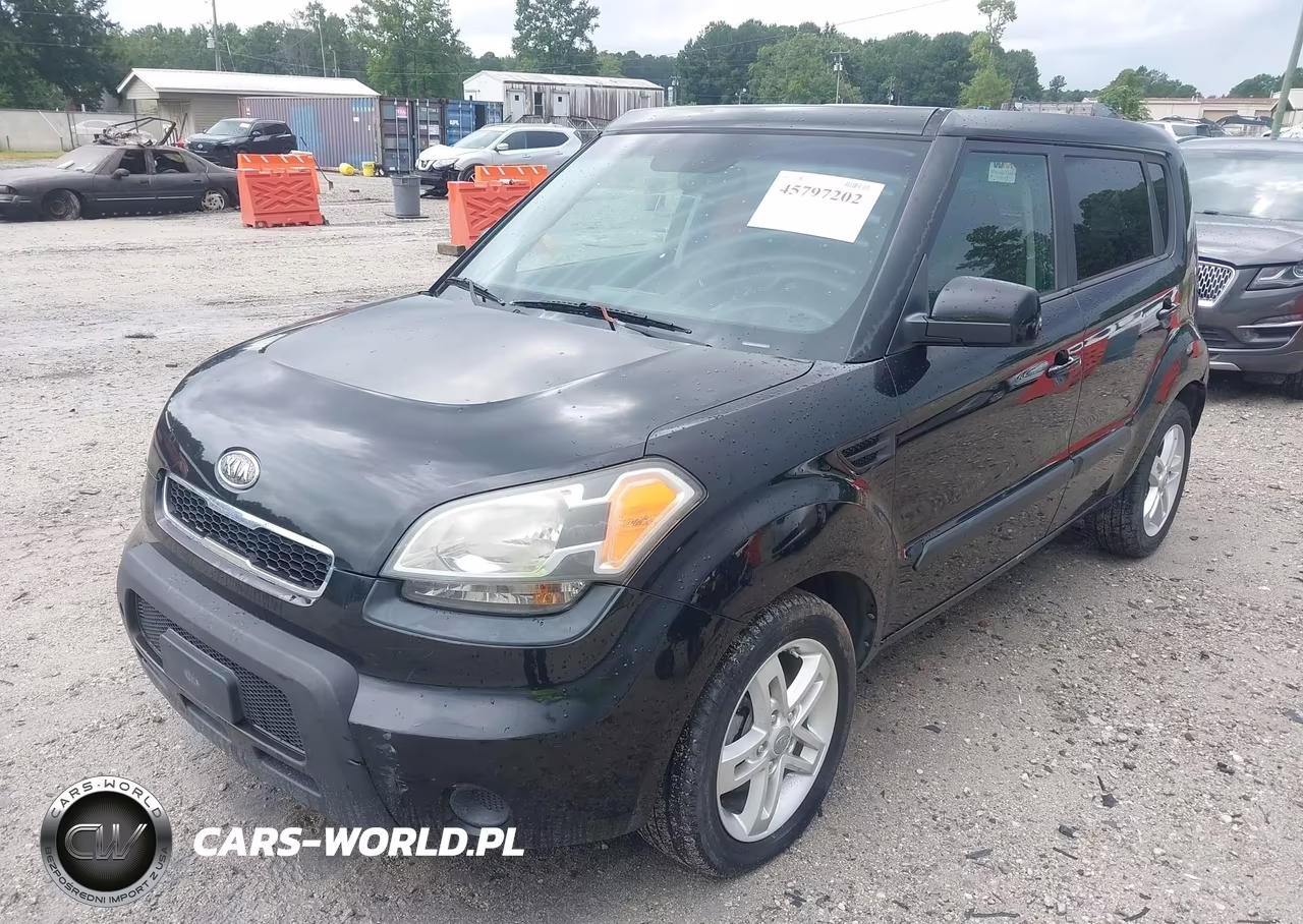 2011 Kia Soul + VIN:KNDJT2A27B7735771 - 2