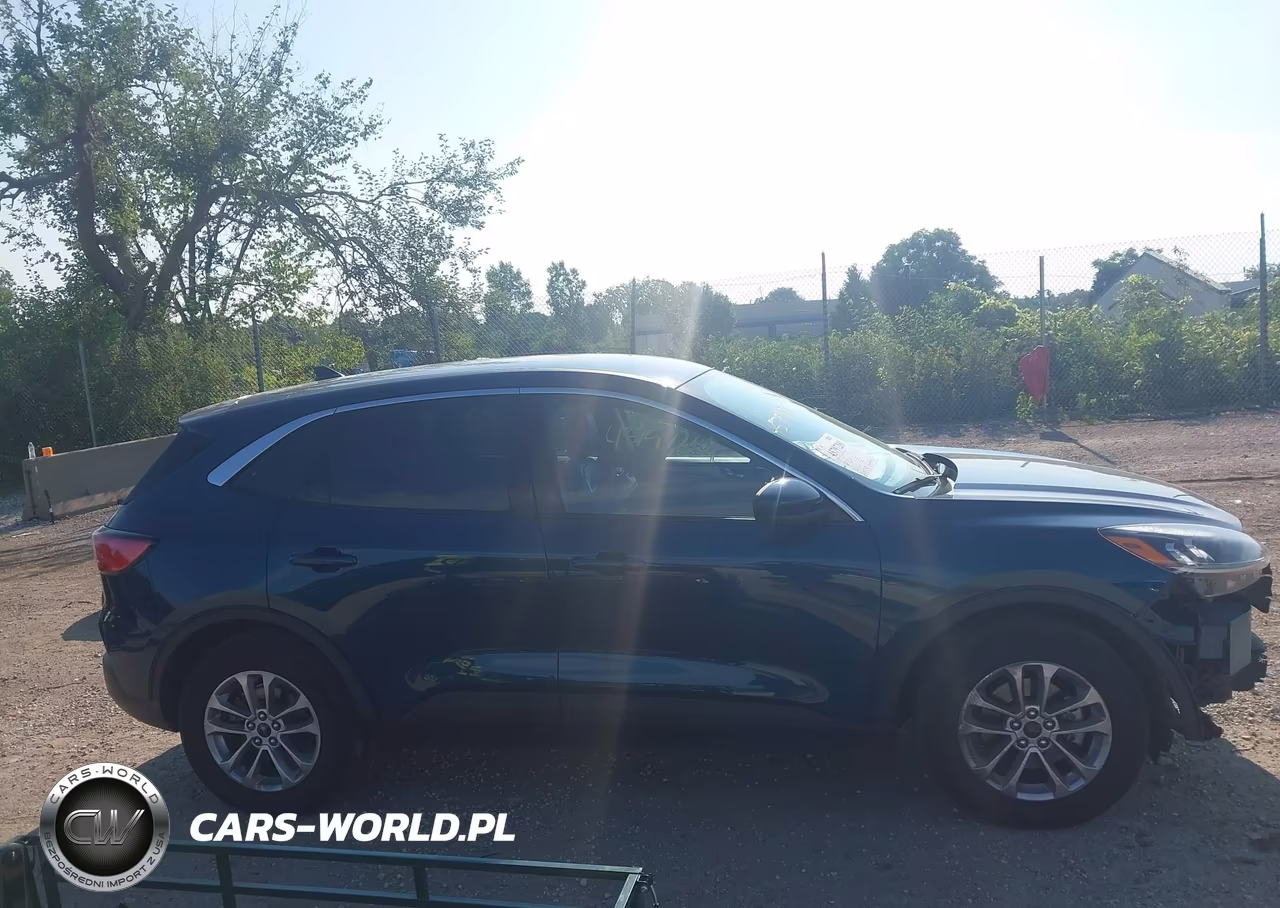 2020 Ford Escape Se VIN:1FMCU0G68LUC76575 - 14