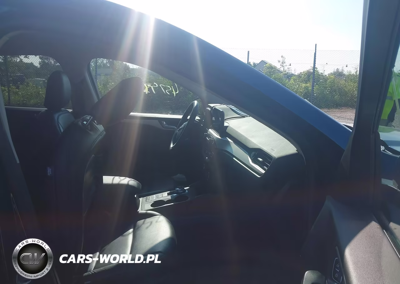 2020 Ford Escape Se VIN:1FMCU0G68LUC76575 - 5