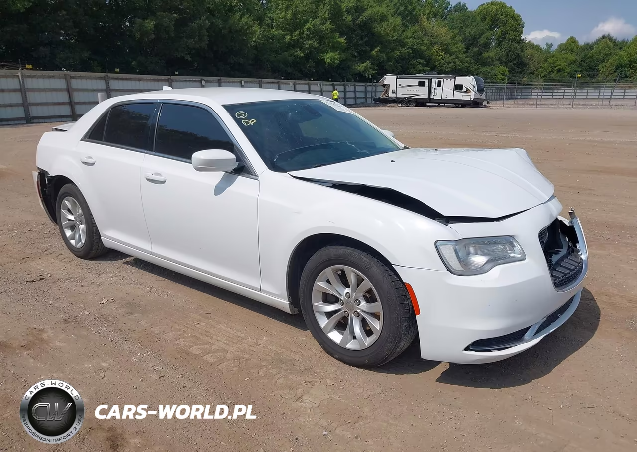 2015 Chrysler 300 Limited