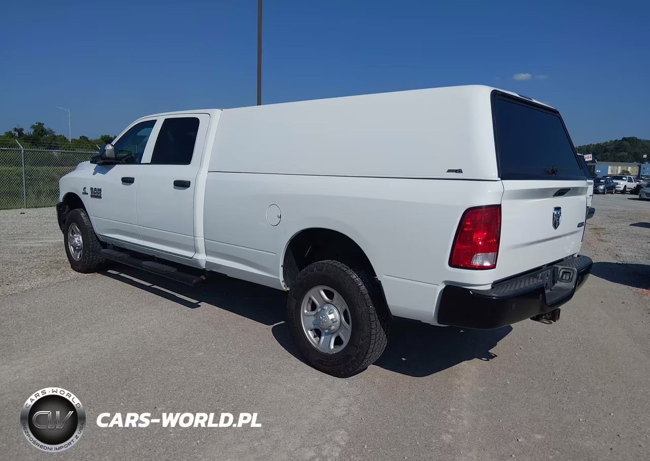 2017 Ram 3500 Tradesman 4X4 8' Box VIN:3C63R3GL0HG762327 - 3