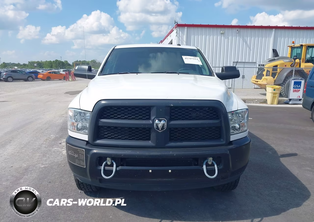 2017 Ram 3500 Tradesman 4X4 8' Box VIN:3C63R3GL0HG762327 - 6