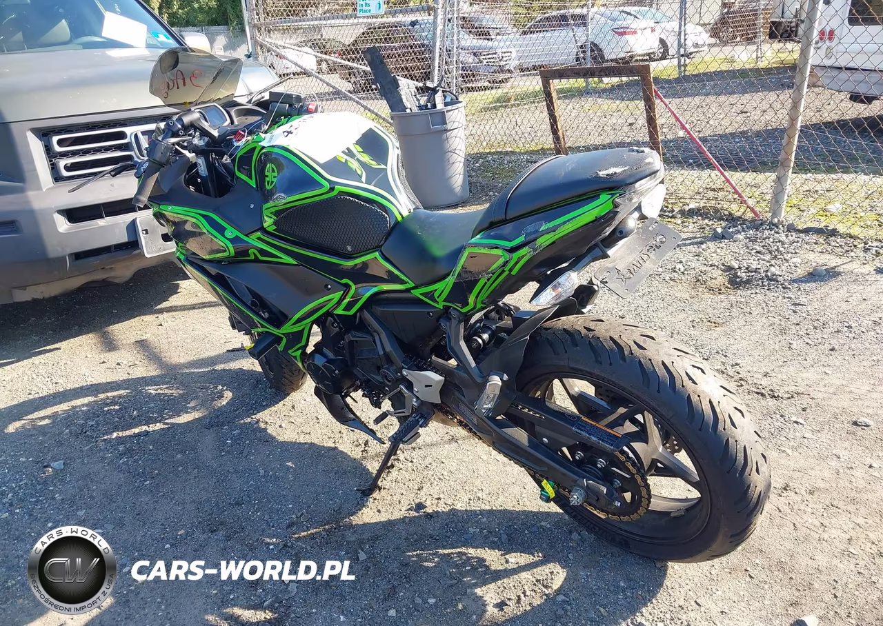2017 Kawasaki Ex650 J VIN:JKAEXEJ12HDA00461 - 3