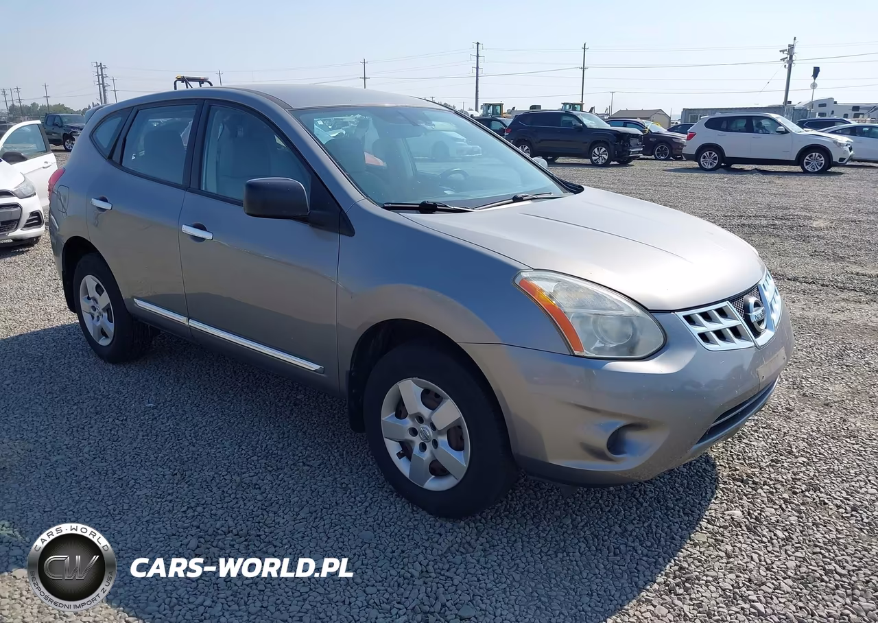 2013 Nissan Rogue S – zdjęcie 1 z 11