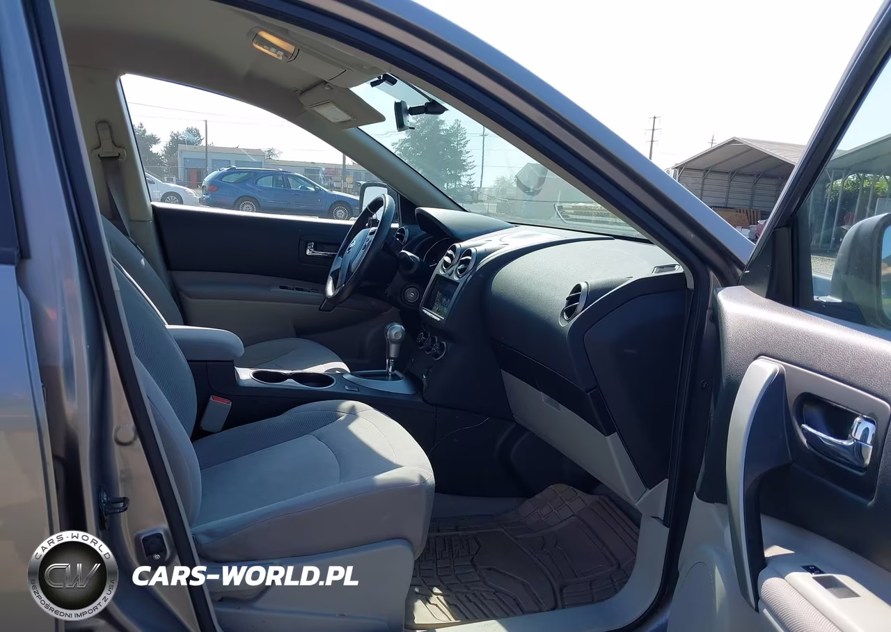 2013 Nissan Rogue S VIN:JN8AS5MV6DW135489 - 5