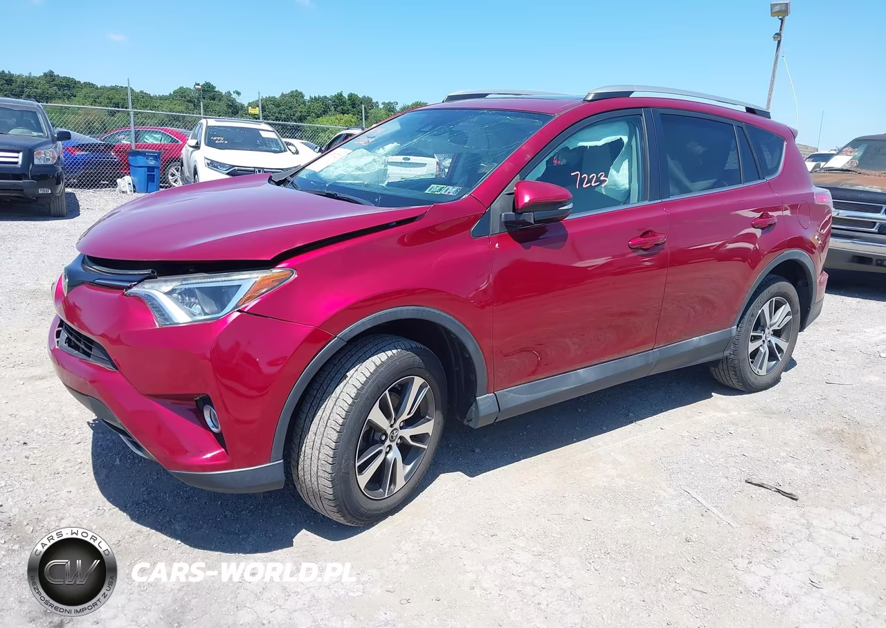 2018 Toyota Rav4 Xle VIN:2T3RFREV4JW710997 - 2