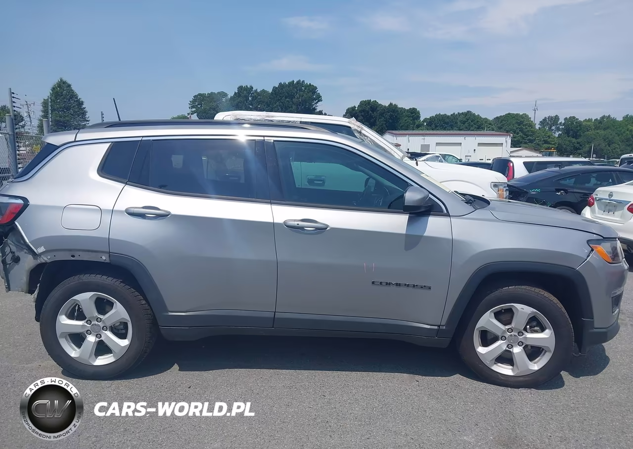 2018 Jeep Compass Latitude Fwd VIN:3C4NJCBB2JT425162 - 13