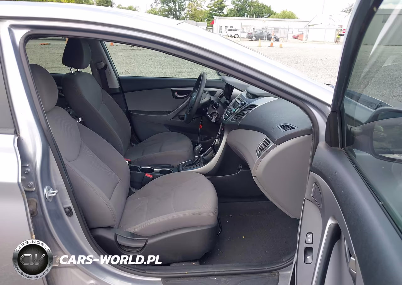 2016 Hyundai Elantra Se VIN:5NPDH4AE3GH705156 - 5
