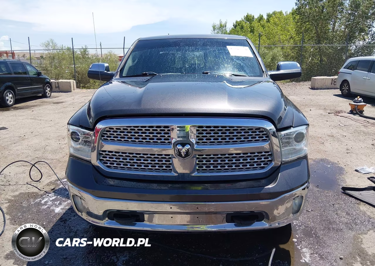 2015 Ram 1500 Laramie VIN:1C6RR7NM4FS687957 - 12