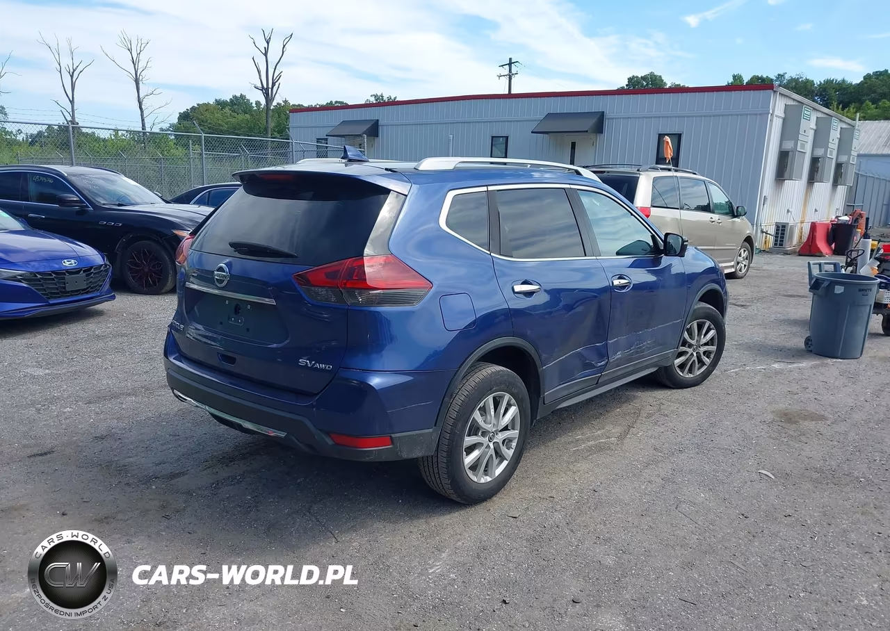 2018 Nissan Rogue Sv VIN:5N1AT2MV1JC842113 - 4