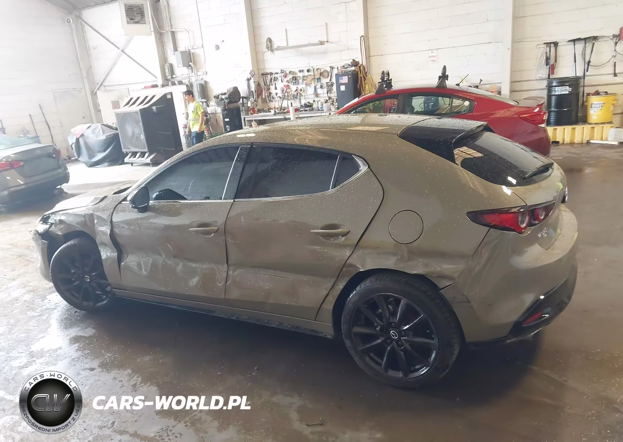 2025 Mazda Mazda3 2.5 Carbon Turbo VIN:JM1BPBYY8S1751497 - 14