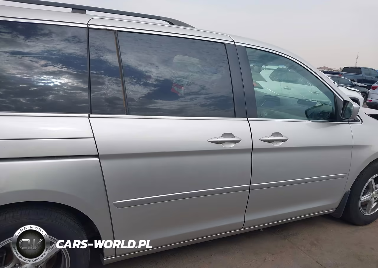 2006 Honda Odyssey Touring VIN:5FNRL388X6B020812 - 13