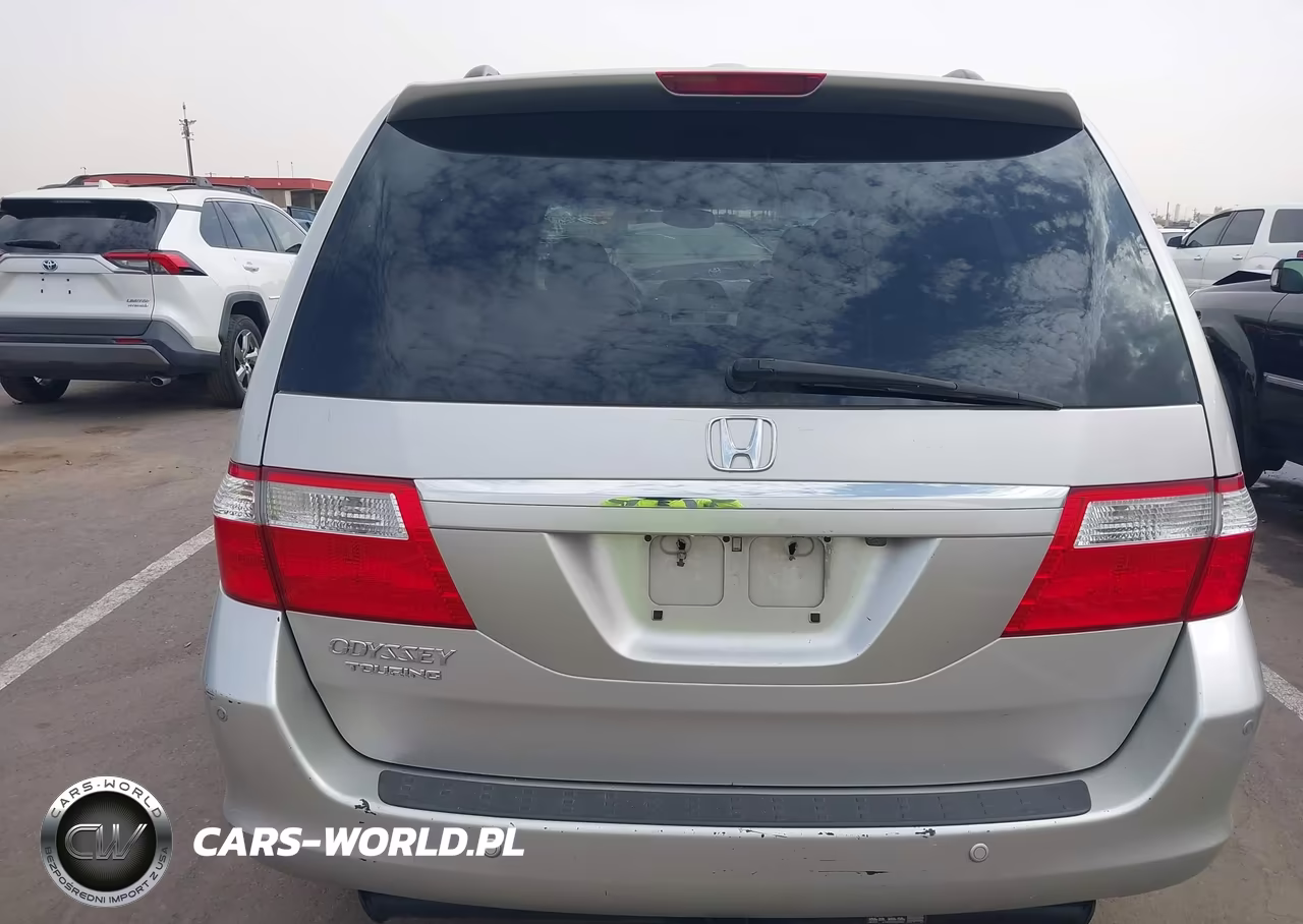 2006 Honda Odyssey Touring VIN:5FNRL388X6B020812 - 16