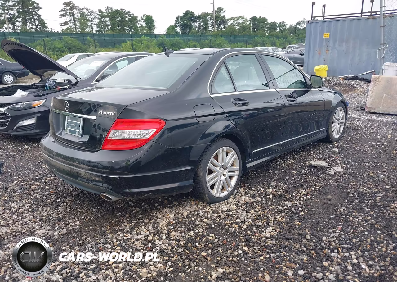 2009 Mercedes-Benz C 300 Luxury 4Matic-Sport 4Matic VIN:WDDGF81XX9F216221 - 4