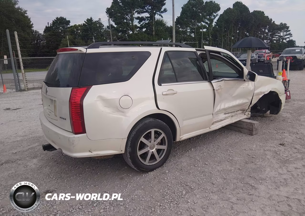 2004 Cadillac Srx V8 VIN:1GYDE63A340154826 - 4