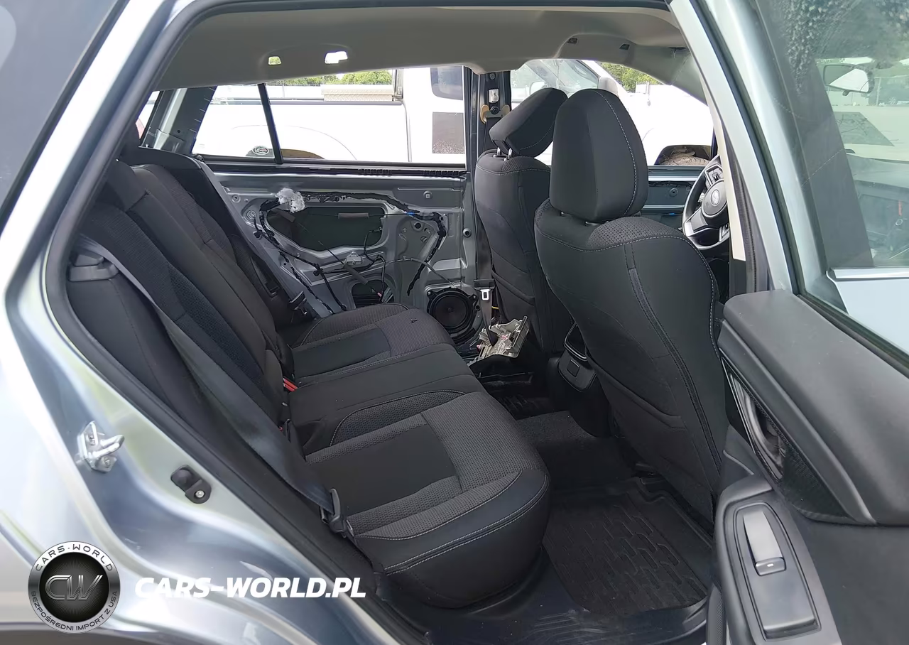 2021 Subaru Outback VIN:4S4BTAAC3M3176751 - 8