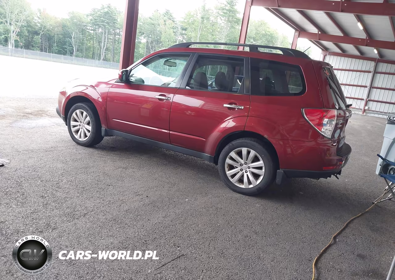 2012 Subaru Forester 2.5X Premium VIN:JF2SHADC3CH454021 - 3
