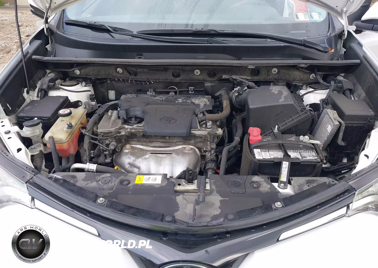 2018 Toyota Rav4 Xle VIN:JTMRFREV7JD232555 - 10
